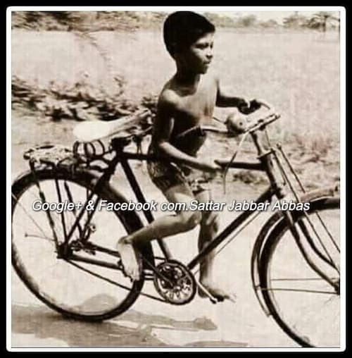 تصویر نوستالژیک از دوچرخه سواری کودکان در قدیم