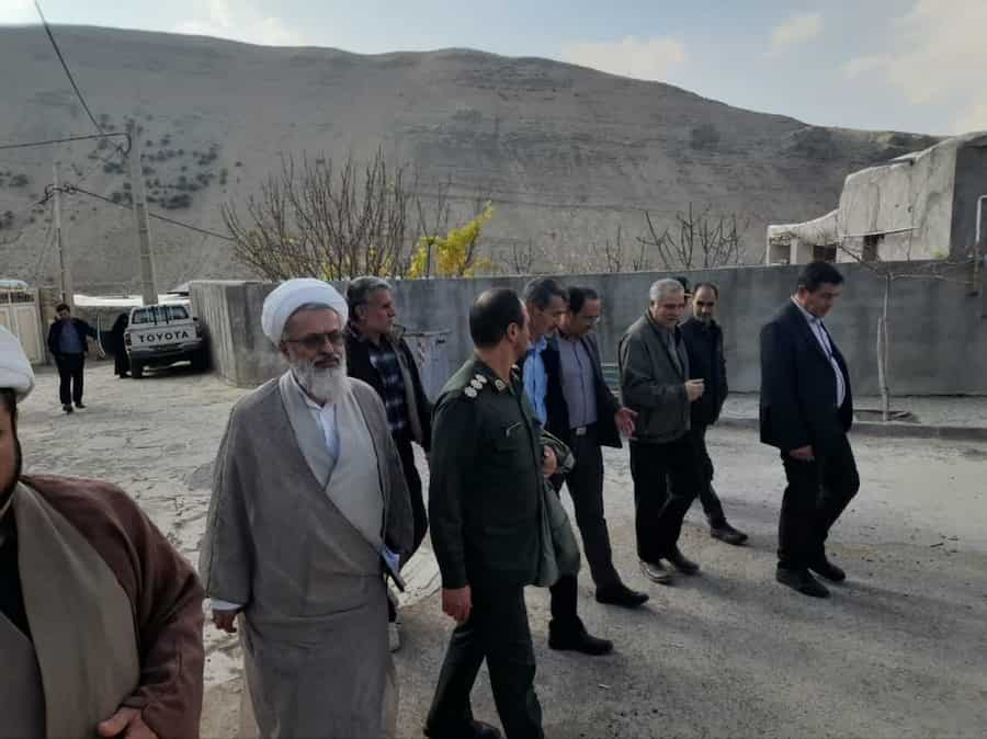 دهگردشی و بازدید مسئولین از روستای هفتان تفرش