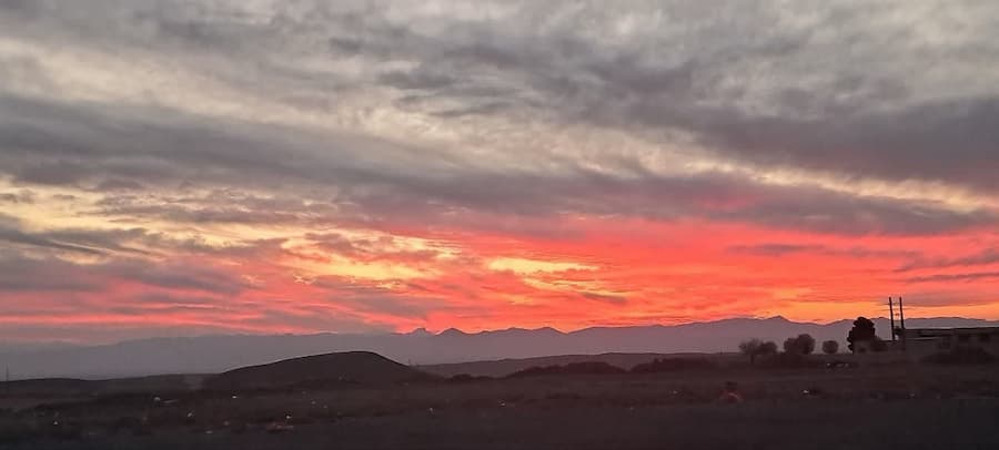 بام آشتیان ۱۵ آذر ۱۴۰۳