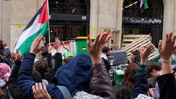 دانشجویان دانشگاه علوم سیاسی پاریس در حمایت از فلسطین تحصن کردند