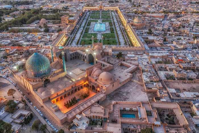 میدان نقش جهان اصفهان در نوروز: شکوهی بی‌بدیل در قلب ایران