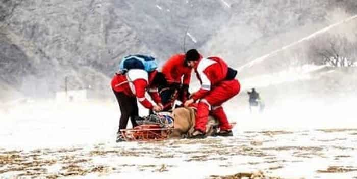 جان باختن یک جوان در ارتفاعات مزرعه مالان