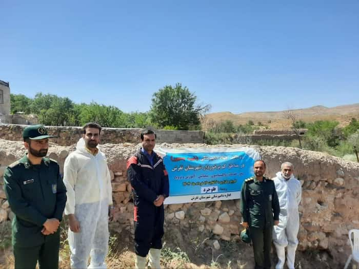 اردوی جهادی دامپزشکی طرح شهید جمهور در روستای فلوجرد تفرش به یاری اهالی روستا شتافت