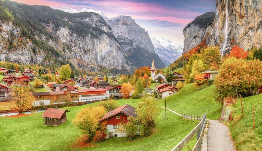 لاتربرونن، بهشتی زمینی در قلب آلپ سوئیس