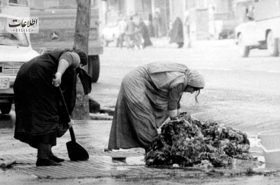 تهران قدیم: روزی که شستن فرش در خیابان‌های تهران ممنوع شد