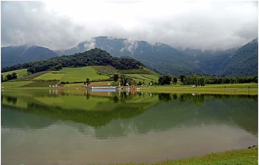 آببندان روستای شفیع آباد فندرسک