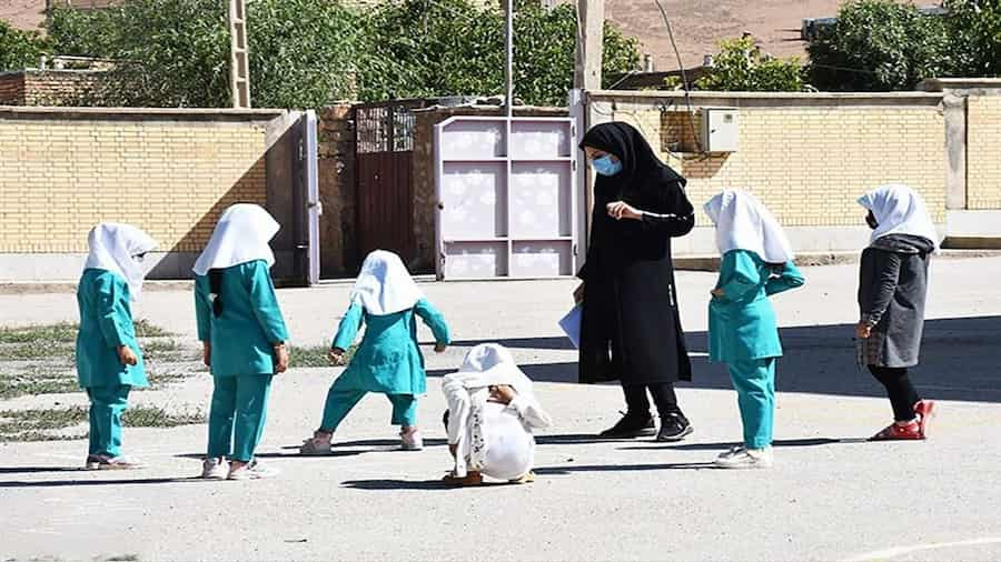 آزمون استخدامی آموزش‌وپرورش برای سال ۱۴۰۴ تا دی‌ماه برگزار می‌شود