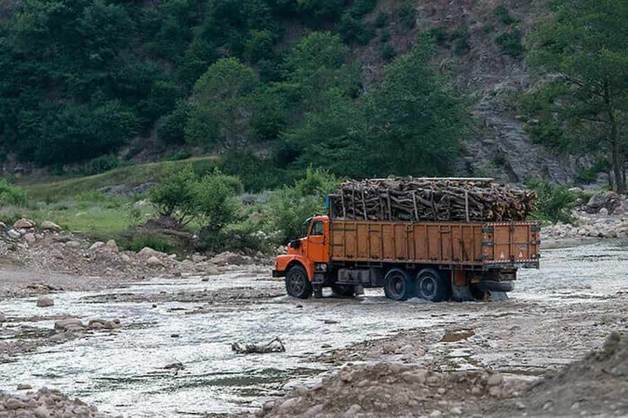 جلوگیری از قاچاق چوب جنگلی در آمل