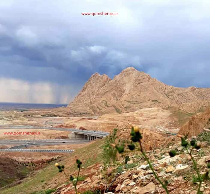 تصویری زیبا از کوه دوبرادران قم